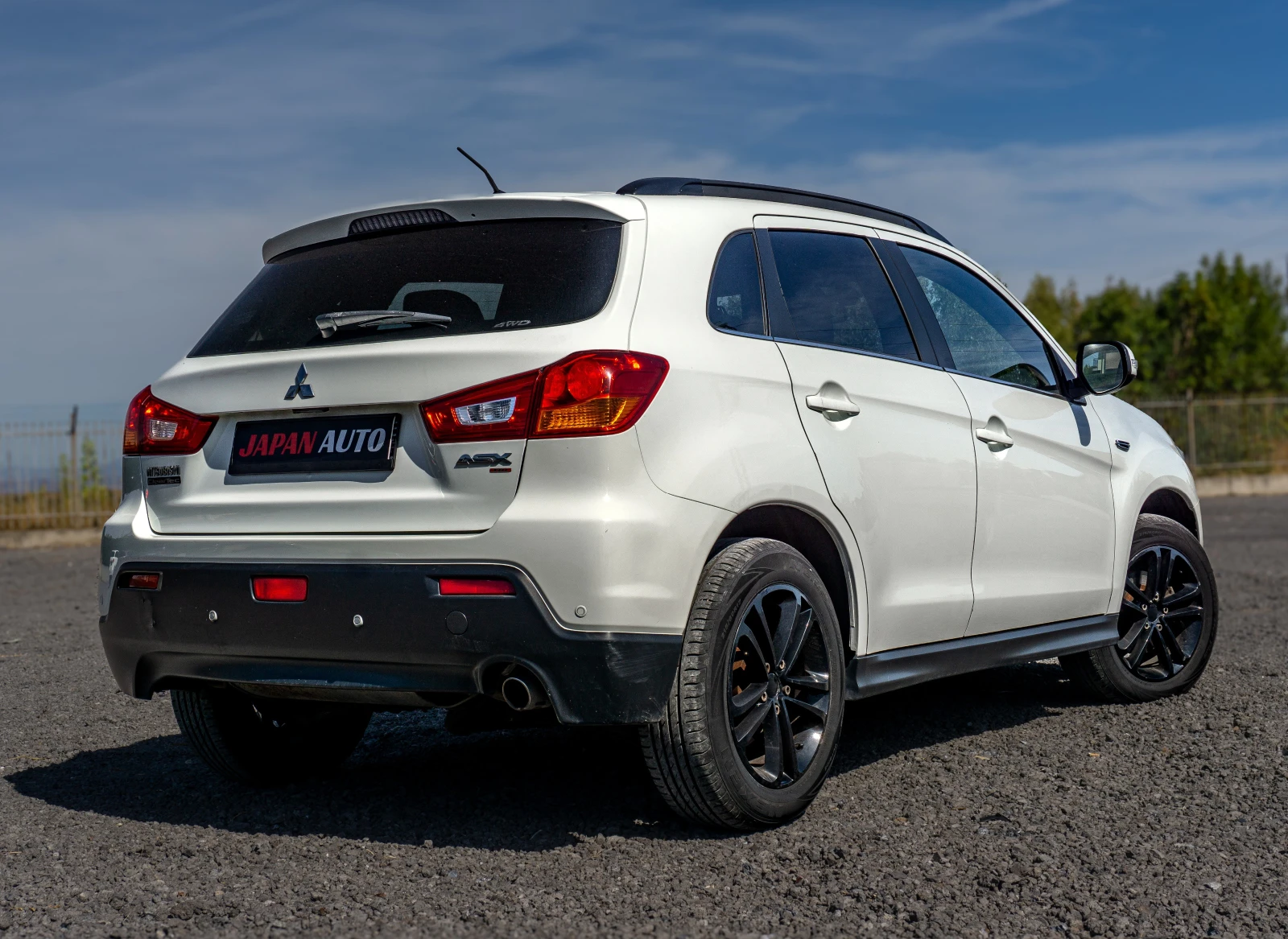 Mitsubishi ASX 1.8D 4x4 МНОГО ДОБРО СЪСТОЯНИЕ!  - изображение 4