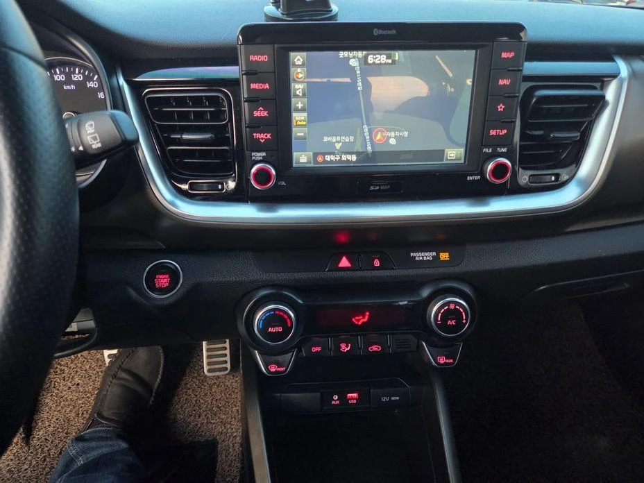 Kia Stonic Diesel 1.6 Prestige * -   *  | Mobile.bg   7