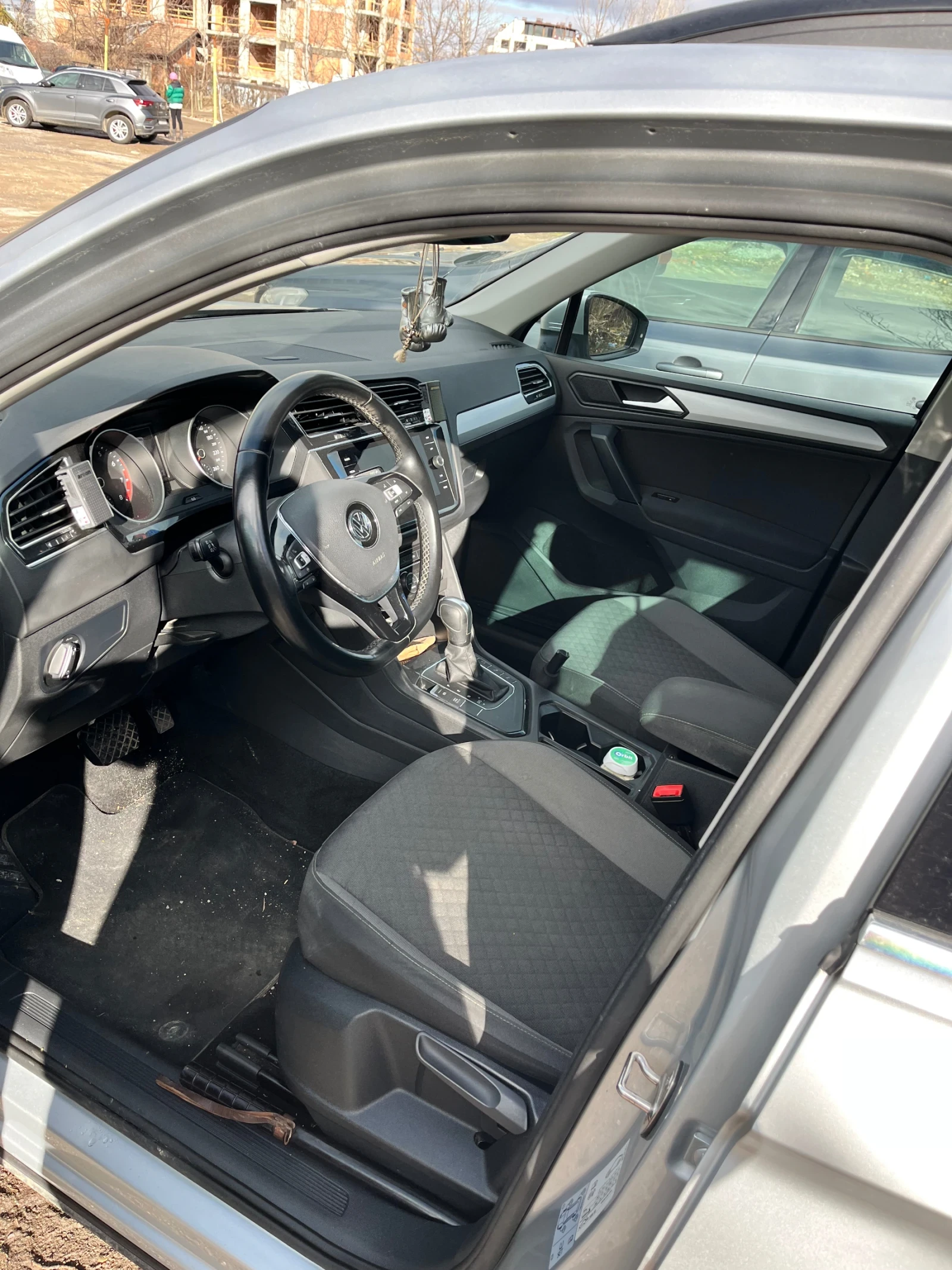 VW Tiguan, снимка 3 - Автомобили и джипове - 53904698