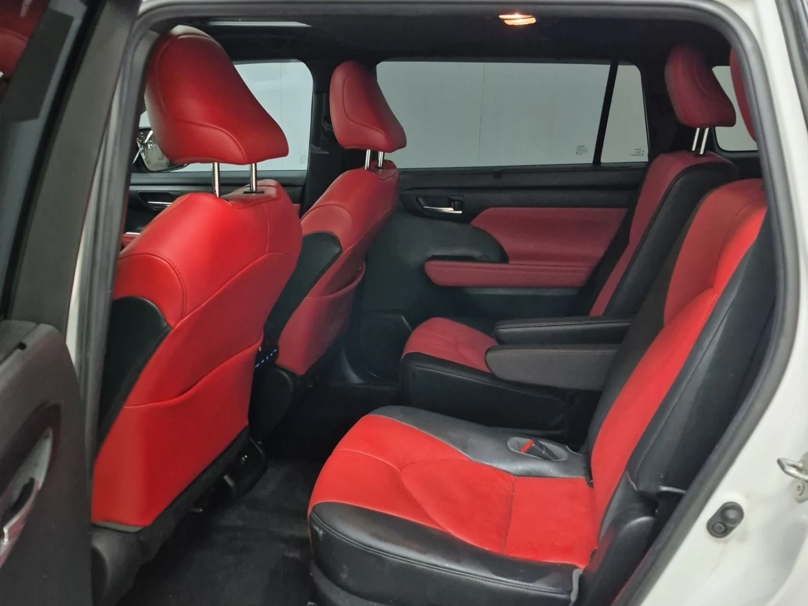 Toyota Highlander XSE АВТО КРЕДИТ, снимка 12 - Автомобили и джипове - 53946949