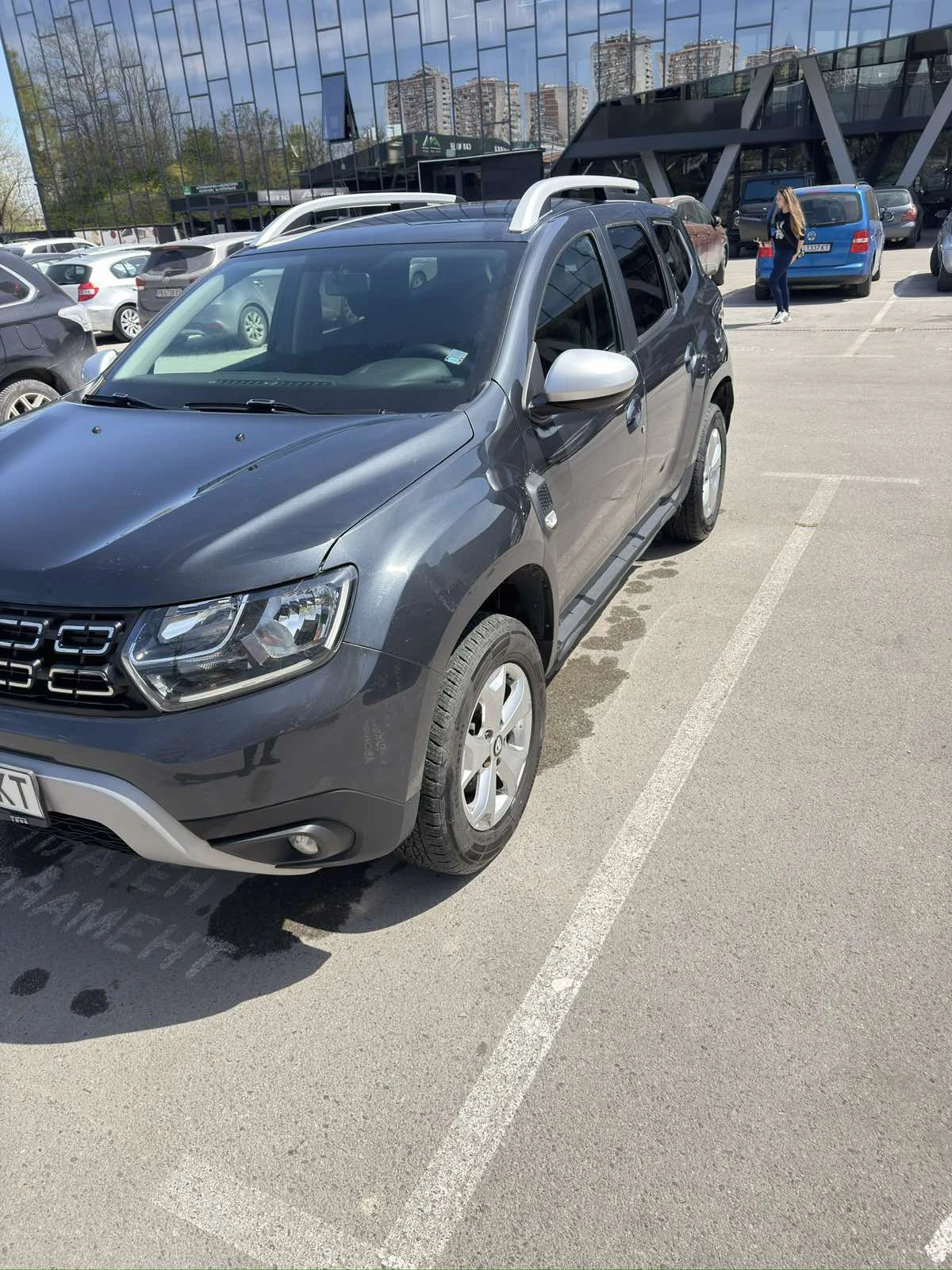 Dacia Duster, снимка 2 - Автомобили и джипове - 54236582