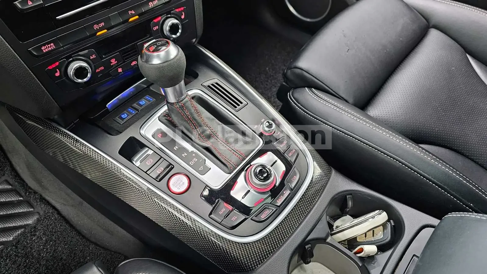 Audi SQ5 * ABT* CARBON* TOP, снимка 10 - Автомобили и джипове - 54265992