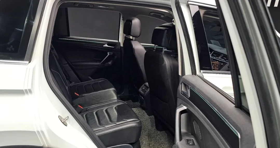 VW Tiguan 2.0 TDI Prestige, снимка 11 - Автомобили и джипове - 54430322