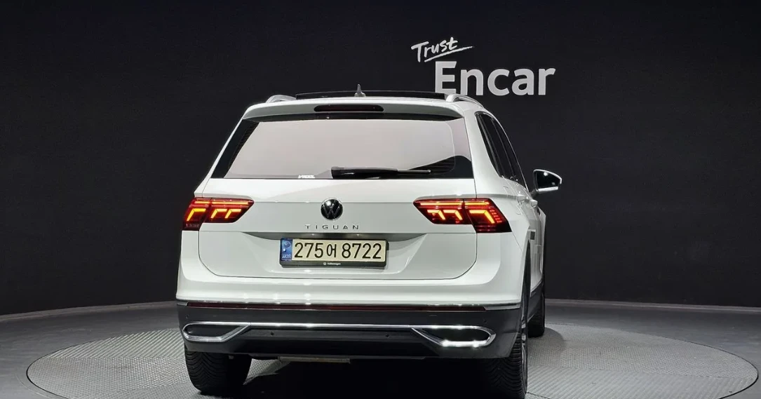 VW Tiguan 2.0 TDI Prestige, снимка 4 - Автомобили и джипове - 54430322
