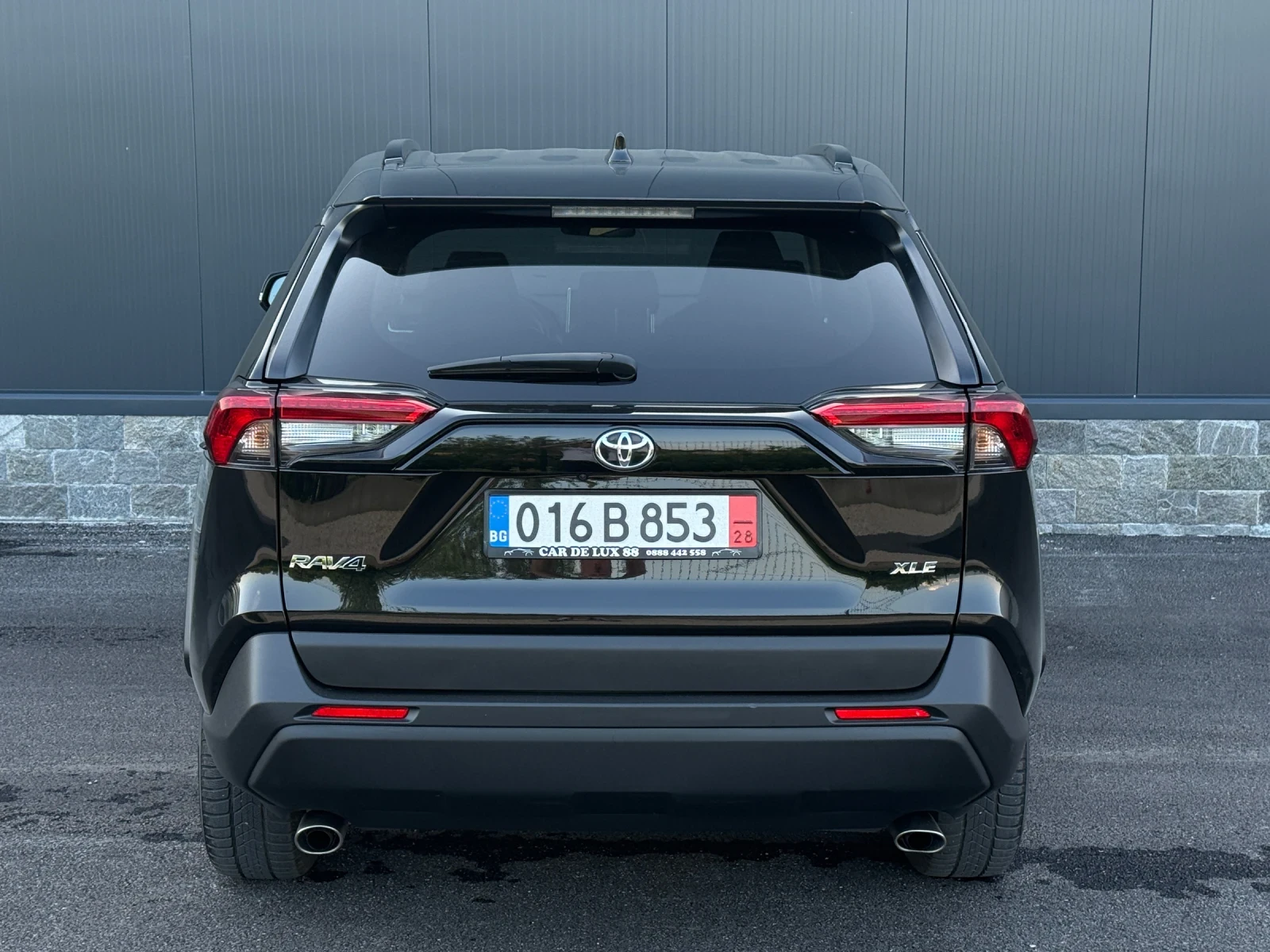 Toyota Rav4 XLE, снимка 7 - Автомобили и джипове - 54817163