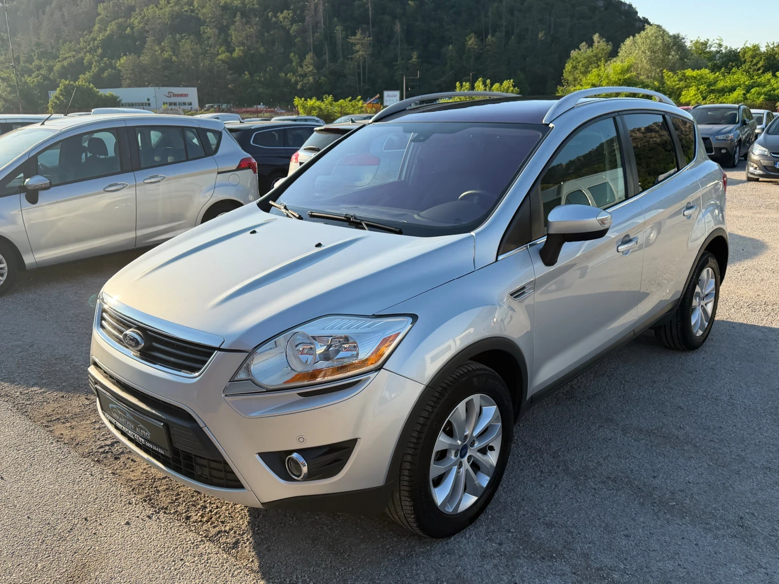 Ford Kuga 2.OTDCI 4x4/КОЖА/ЛЕТИ.ДЖ, снимка 7 - Автомобили и джипове - 55063644