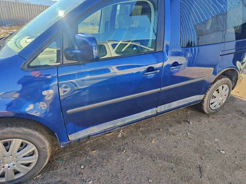 VW Caddy, снимка 3 - Бусове и автобуси - 48726757