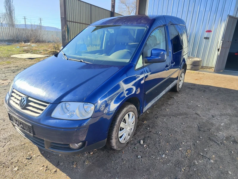 VW Caddy, снимка 2 - Бусове и автобуси - 48726757