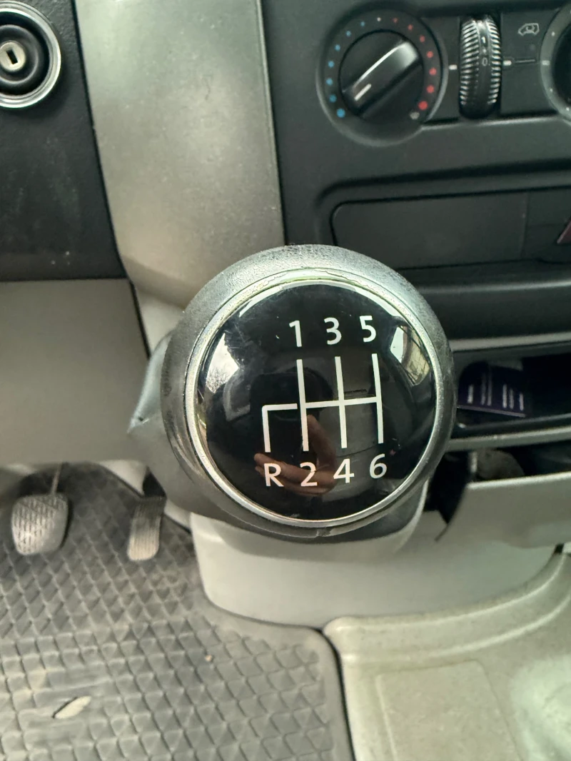 VW Crafter 2.0TDI EURO 5, снимка 13 - Бусове и автобуси - 52967595