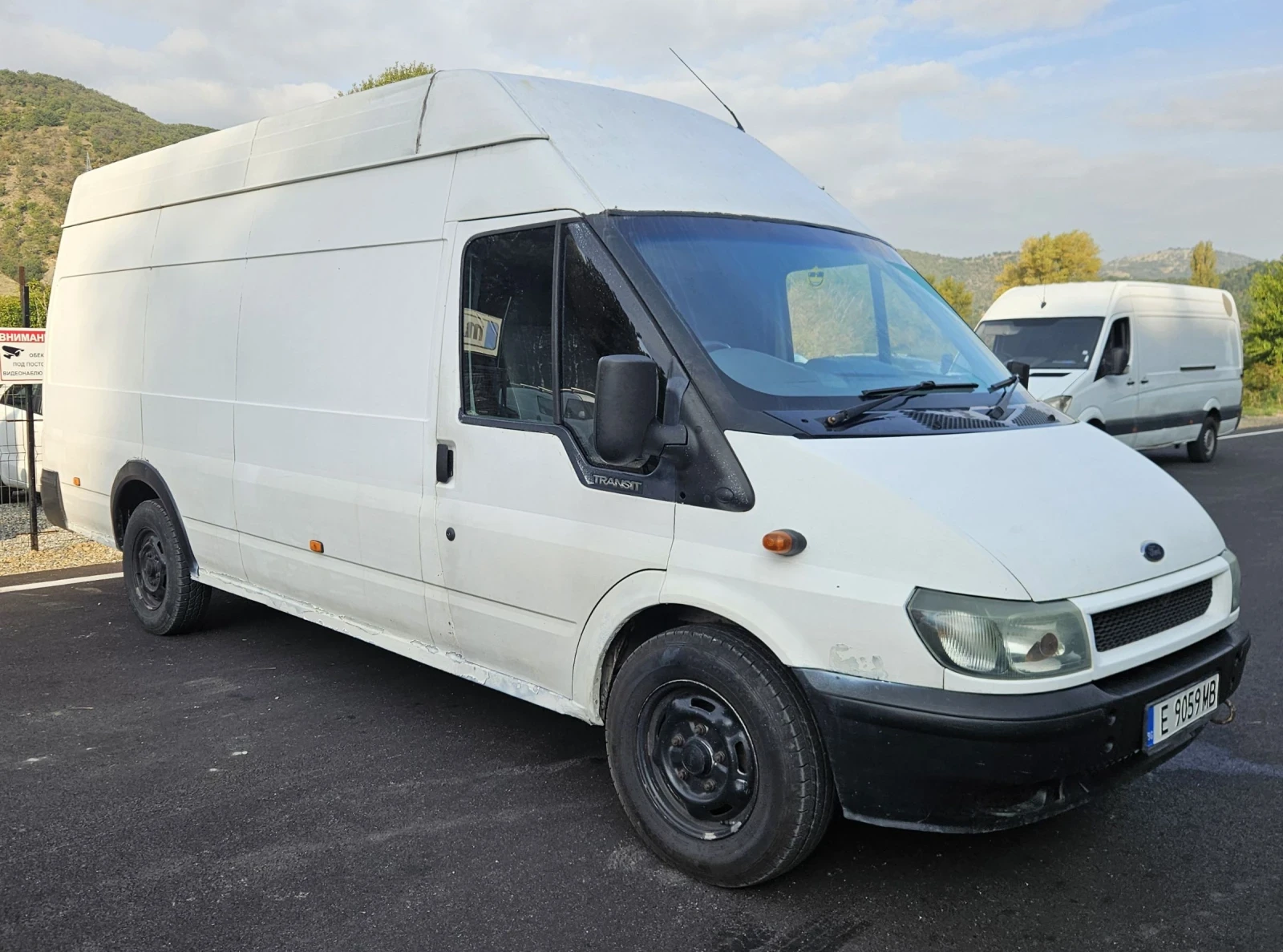 Ford Transit 350 - изображение 2