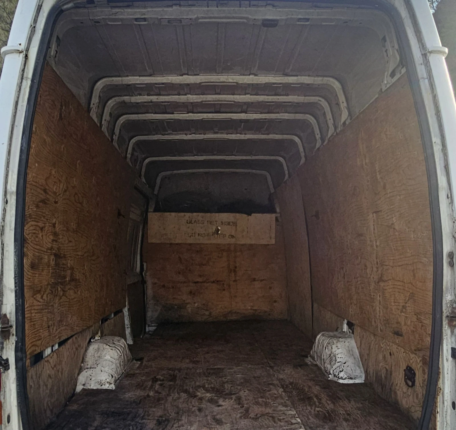 Ford Transit 350 - изображение 9