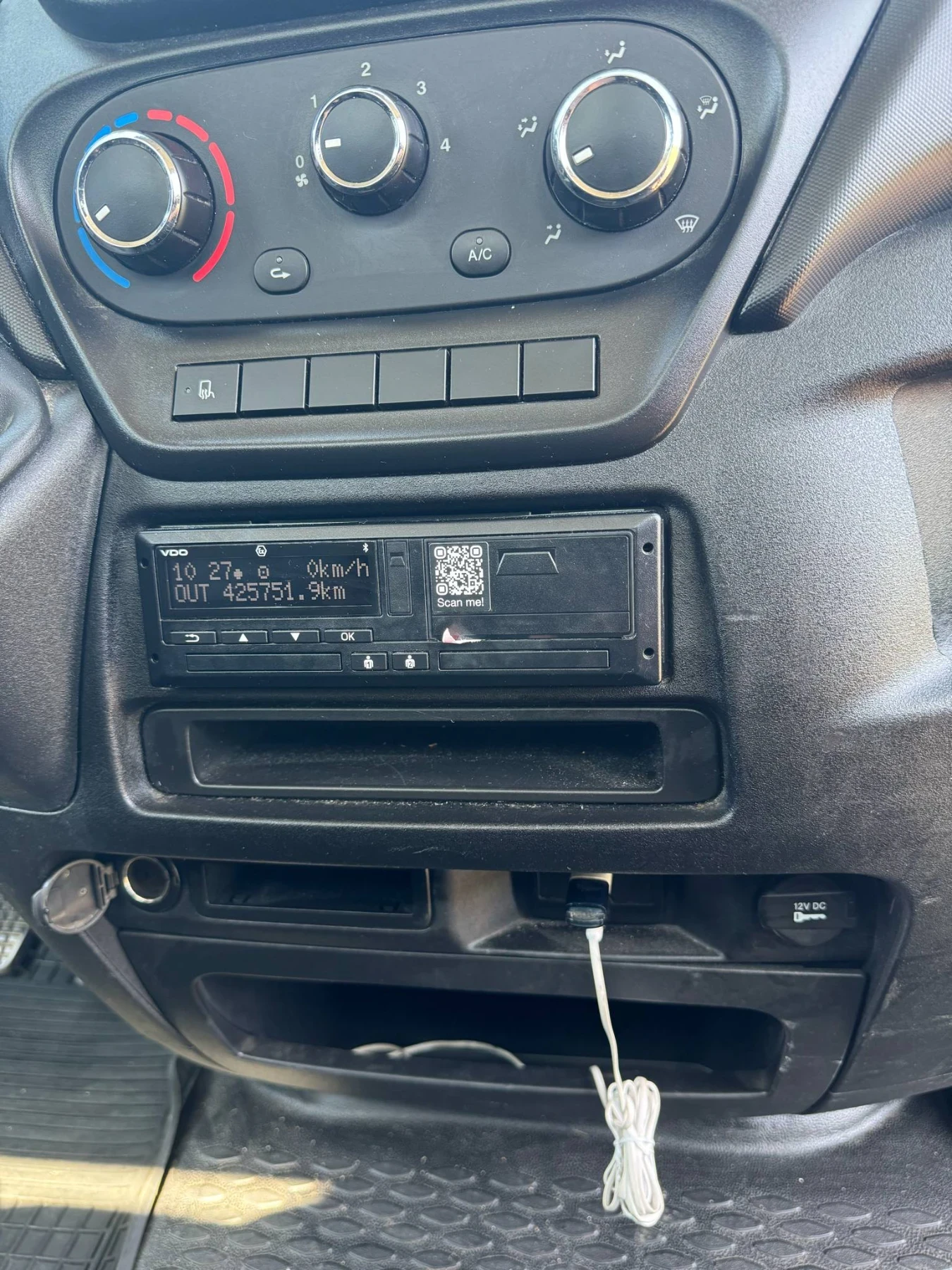 Iveco 35s15, снимка 6 - Бусове и автобуси - 53774523