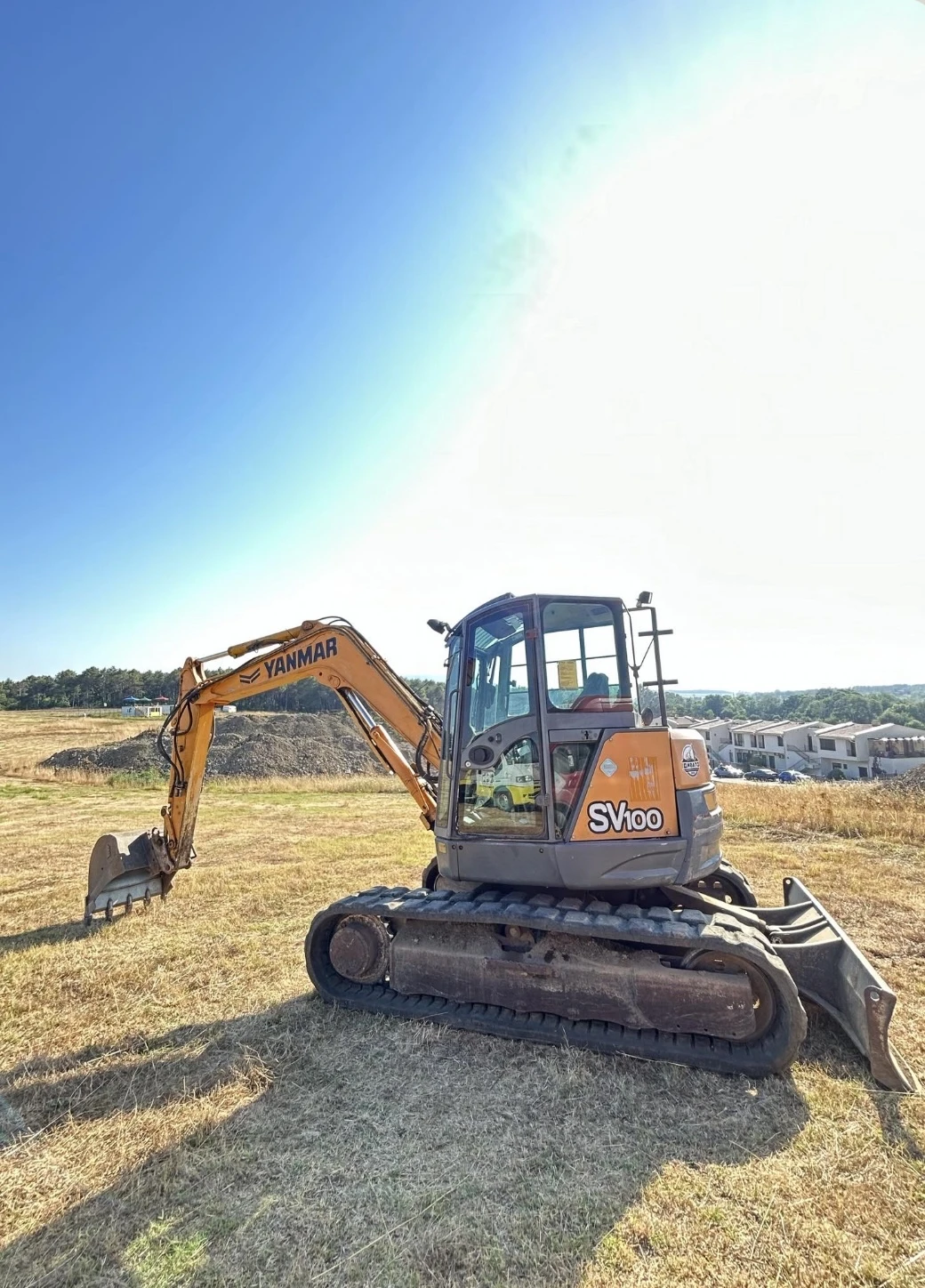 Багер Yanmar SV100, снимка 1