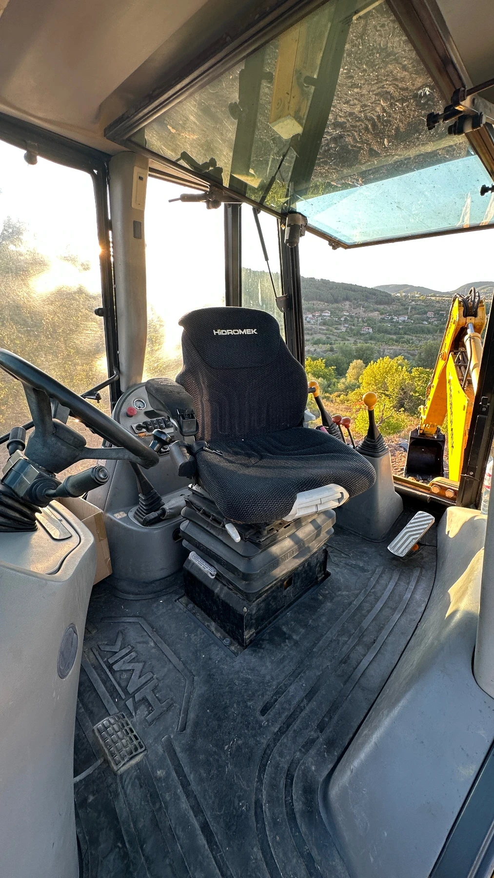 Багер Hidromek 102S - изображение 10