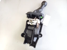 Скоростен лост Ситроен Ц3 Пикасо 1.4Б (ч)