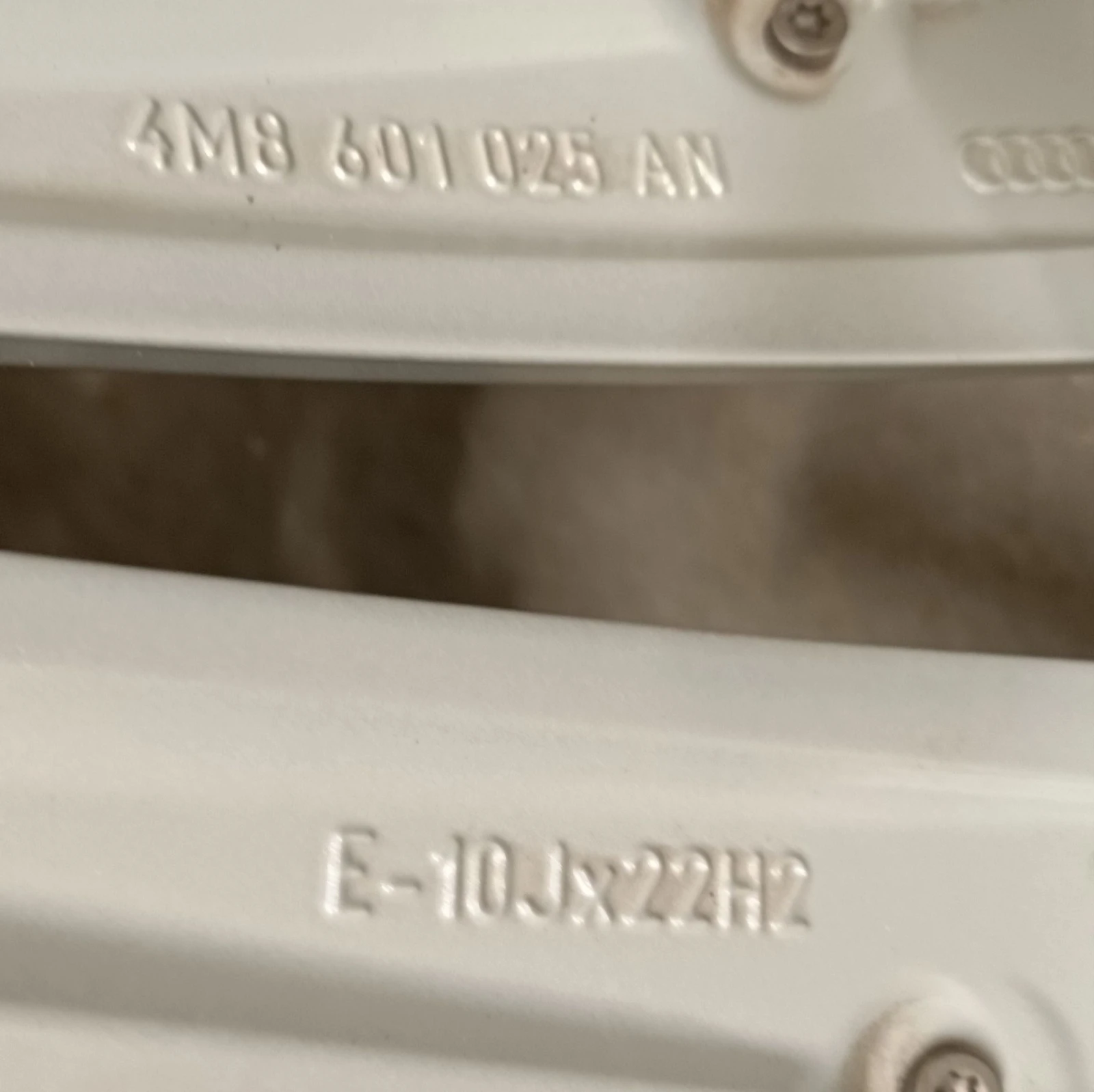 ���� � ������ 285/40R22 �� Audi RSQ8 | Mobile.bg � ����������� 8