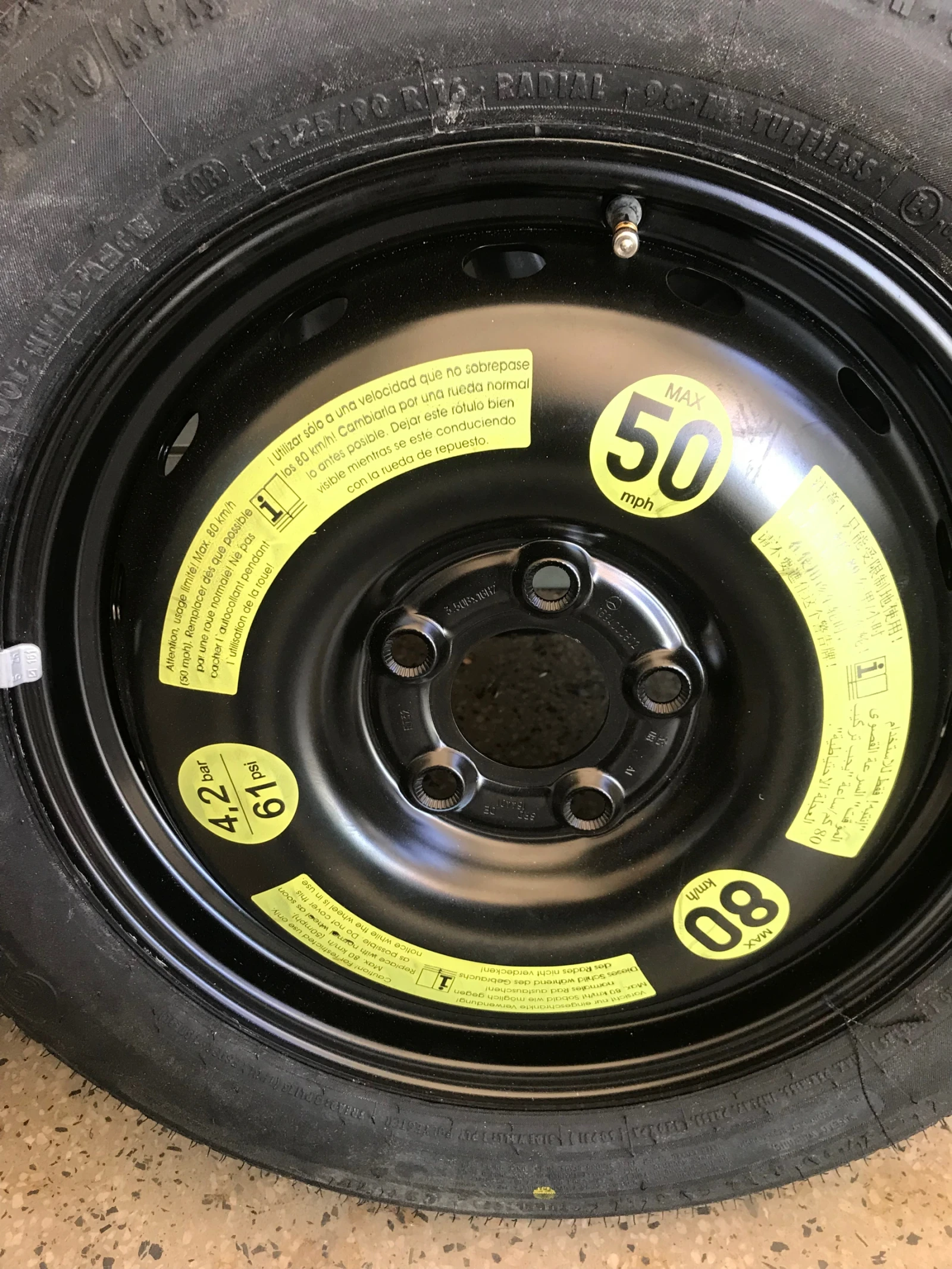 Гуми с джанти Continental 125/90R16