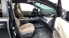 Toyota Sienna 2.5 HYBRID* AWD* ПОДГРЕВ* ОБДУХВАНЕ* ШИБИДАХ* 360*, снимка 10