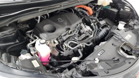 Toyota Sienna 2.5 HYBRID* AWD* ПОДГРЕВ* ОБДУХВАНЕ* ШИБИДАХ* 360*, снимка 5
