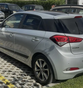 Hyundai I20, снимка 3