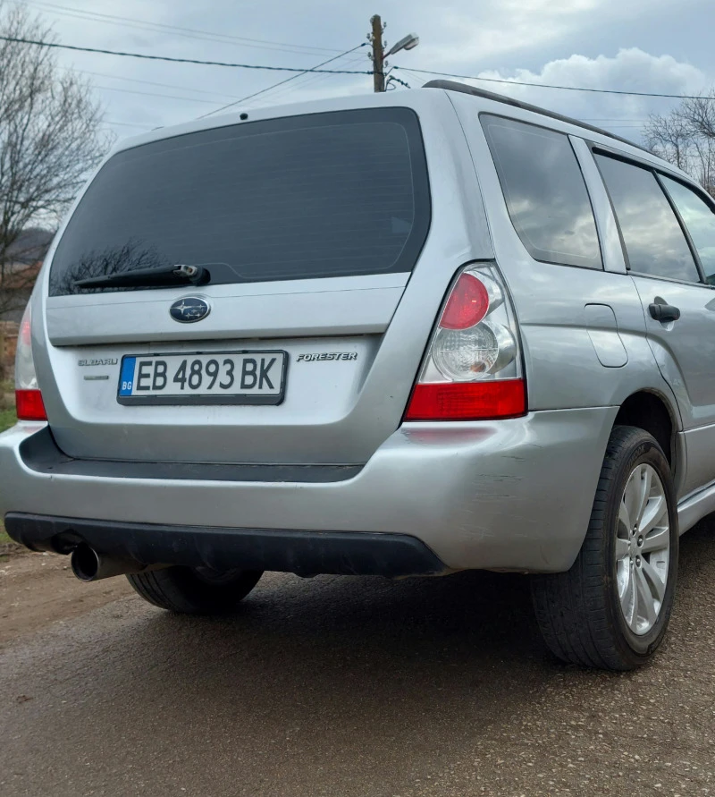 Subaru Forester, снимка 7 - Автомобили и джипове - 45308735