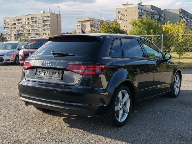 Audi A3 Sportback 1.6TDi NAVI, снимка 5 - Автомобили и джипове - 47235113