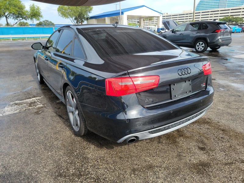 Audi A6 3.0T Prestige, снимка 6 - Автомобили и джипове - 47527757