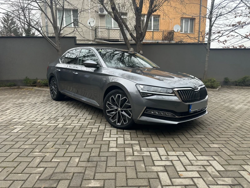 Skoda Superb Laurin & Klement, снимка 1 - Автомобили и джипове - 48164813