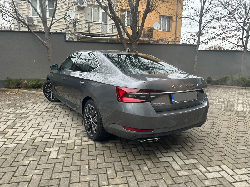 Skoda Superb Laurin & Klement, снимка 4 - Автомобили и джипове - 48164813