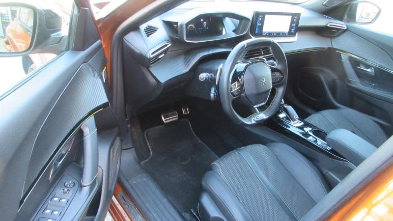 Peugeot 2008 1.2-GT LINE 3D DIGITAL COCKPIT 131HP, снимка 11 - Автомобили и джипове - 49401783