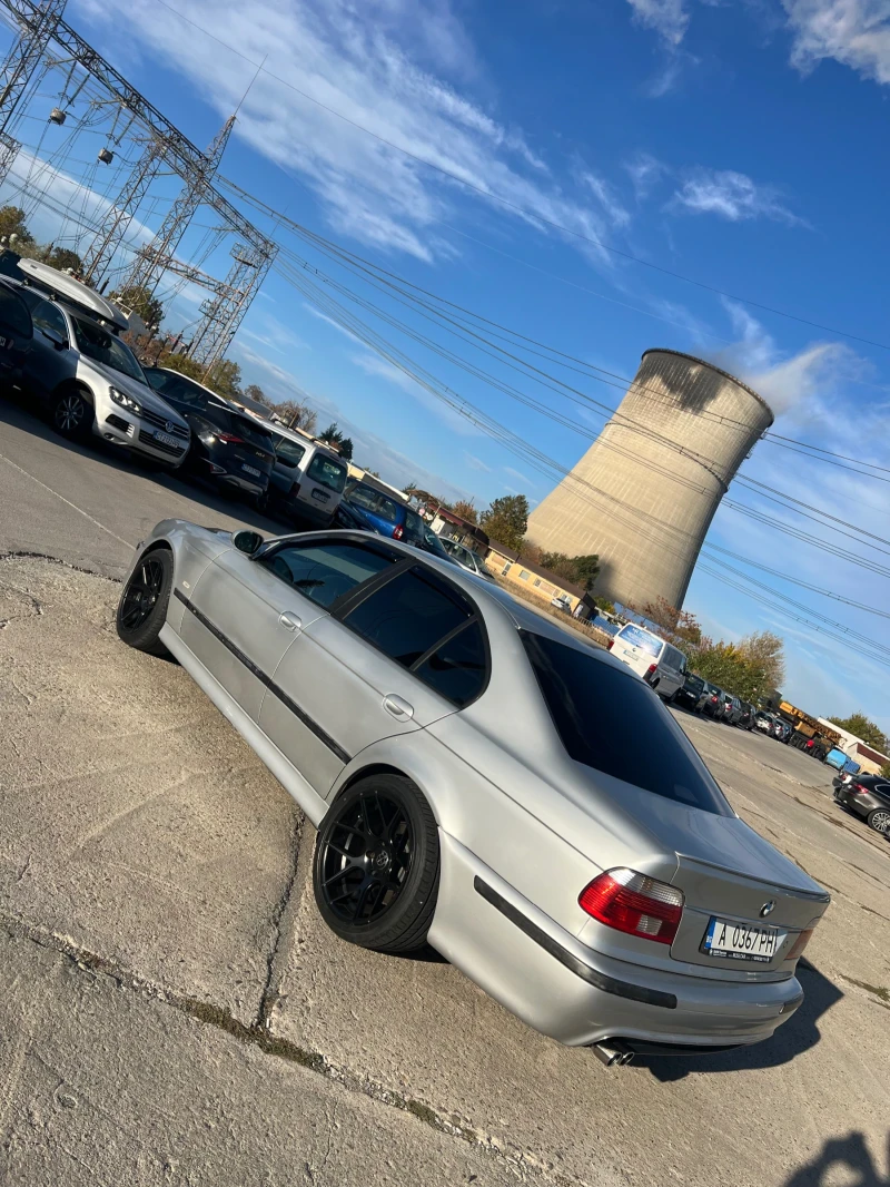 BMW 530, снимка 6 - Автомобили и джипове - 51367935