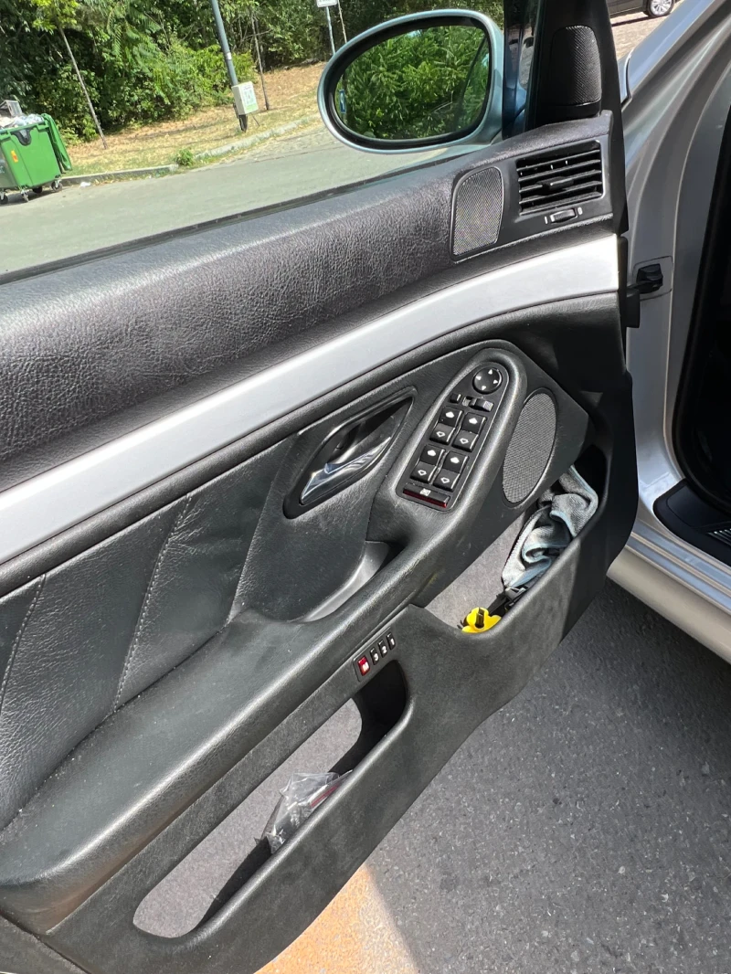 BMW 530, снимка 13 - Автомобили и джипове - 51367935