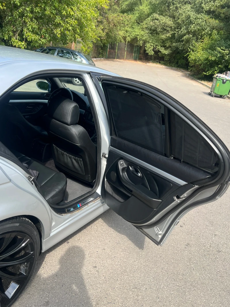 BMW 530, снимка 8 - Автомобили и джипове - 51367935