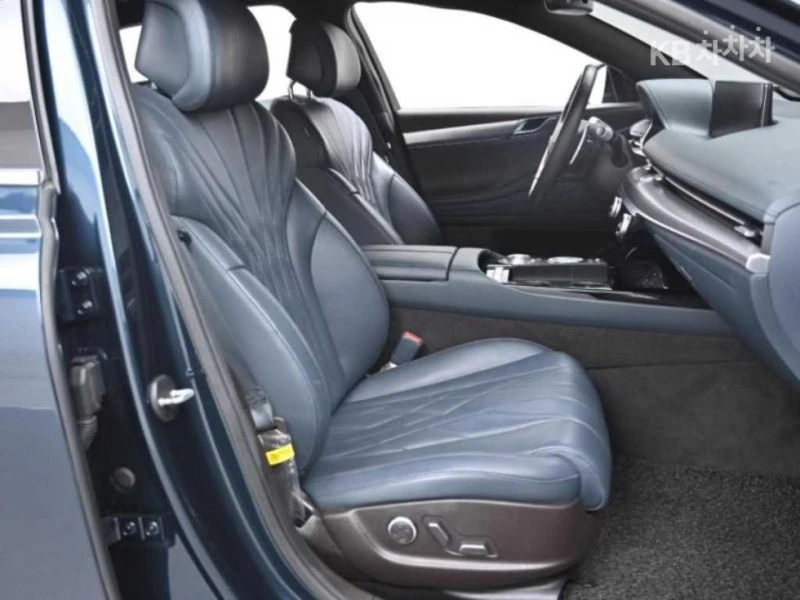 Genesis G80 2.5 T-GDi AWD , Сервиз, Части, Лизинг, снимка 10 - Автомобили и джипове - 51434813