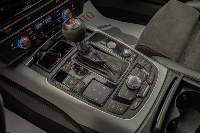 Audi A6 3.0BiTDI/SLINE Plus/Bose/Панорама/Камера 360/Lane , снимка 12 - Автомобили и джипове - 51735409