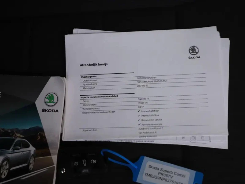 Skoda Superb, снимка 11 - Автомобили и джипове - 53047988