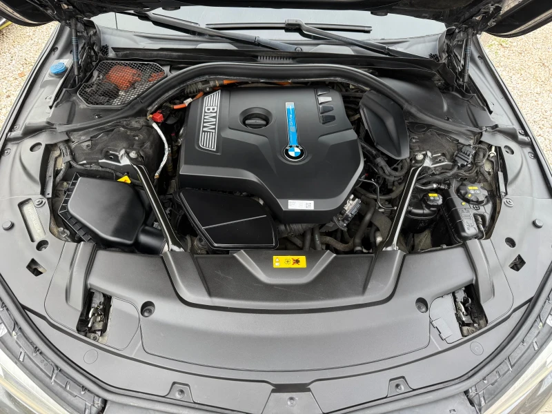 BMW 740 E/hybrid/LONG, снимка 17 - Автомобили и джипове - 53081724