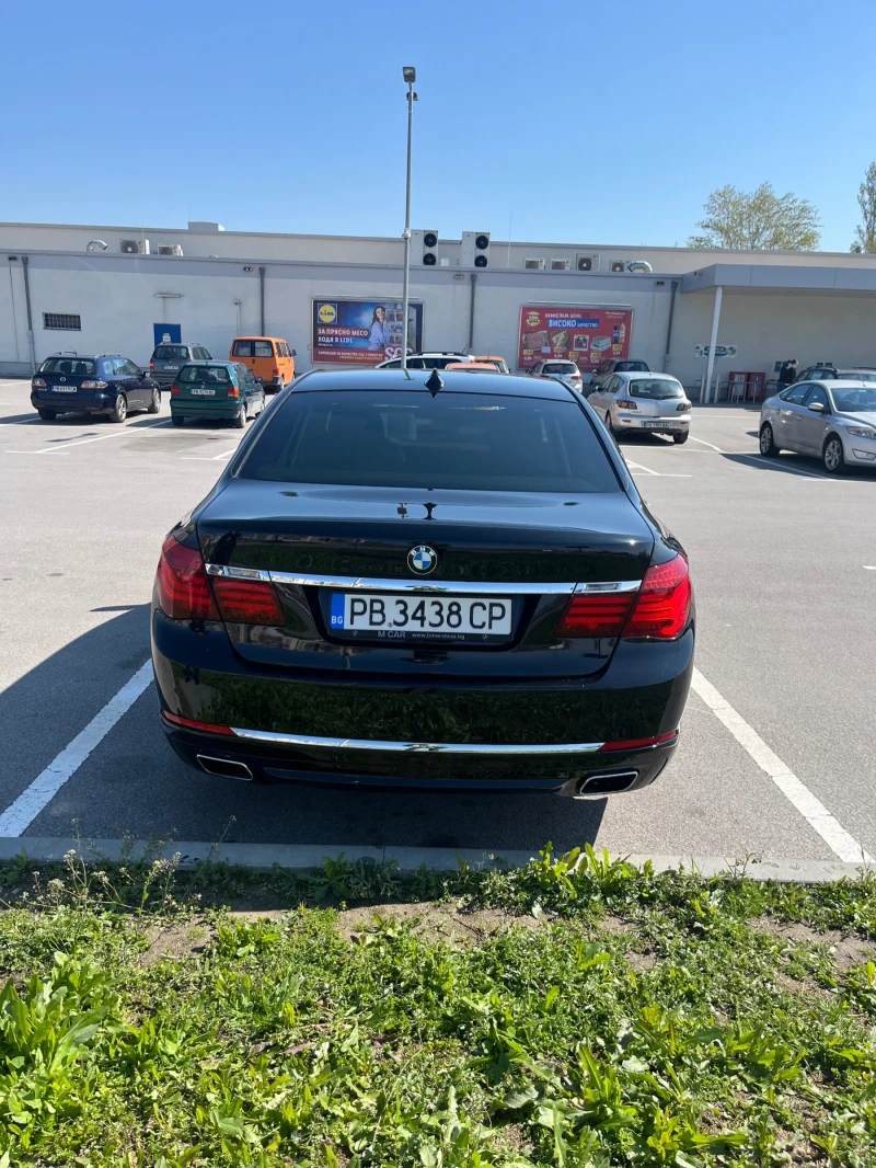 BMW 750 Xdrive - 35900 лв. - 80463445 | Car24.bg