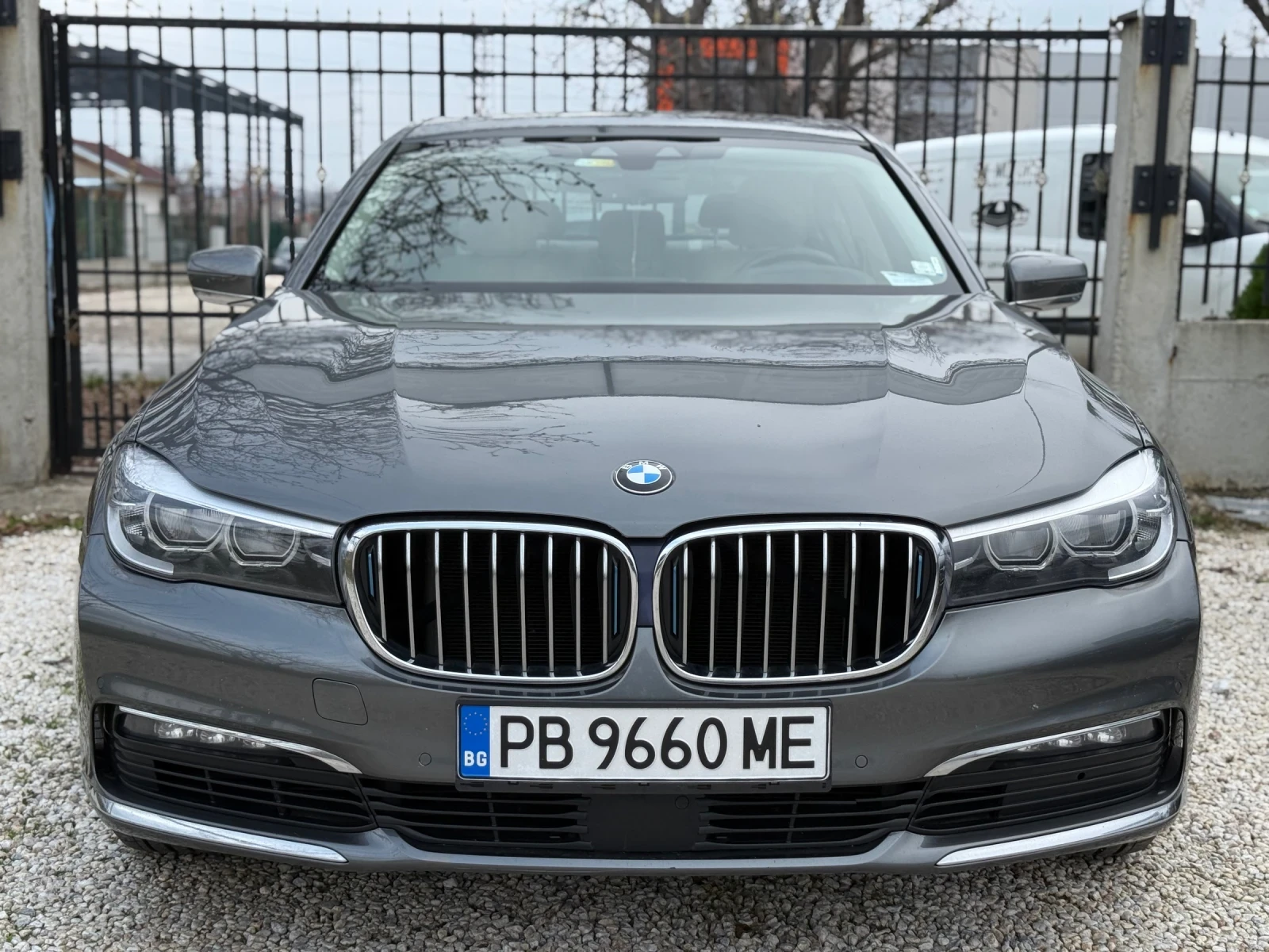 BMW 740 E/hybrid/LONG, снимка 1