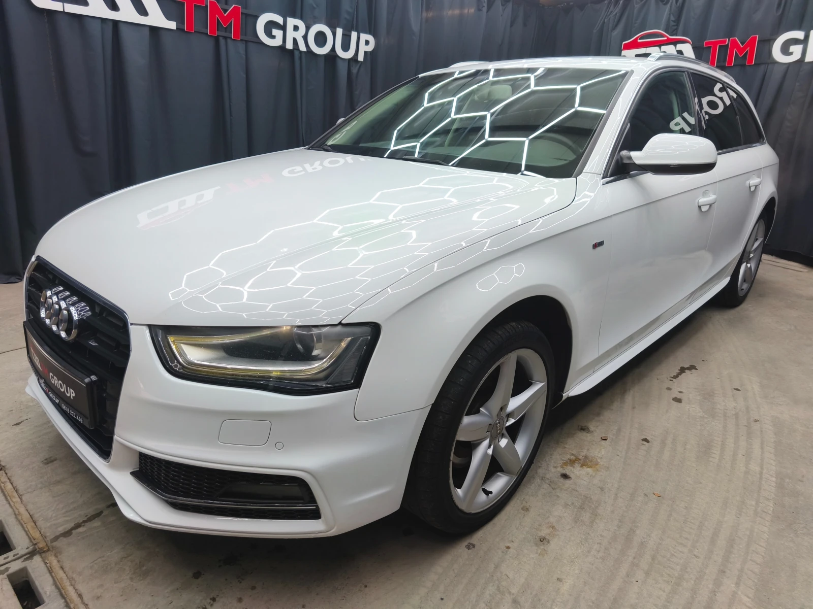 Audi A4 2.0TDI Sline Automatic  150k.c E6B, снимка 1