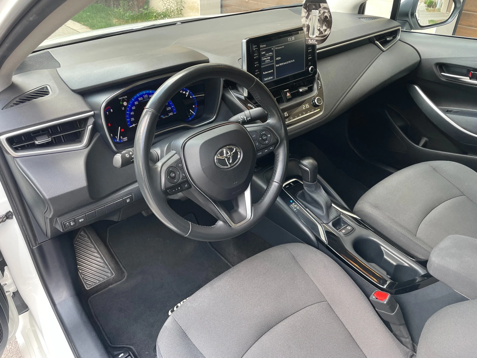 Toyota Corolla 1.6 CVT Executive - в ГАРАНЦИЯ - изображение 6