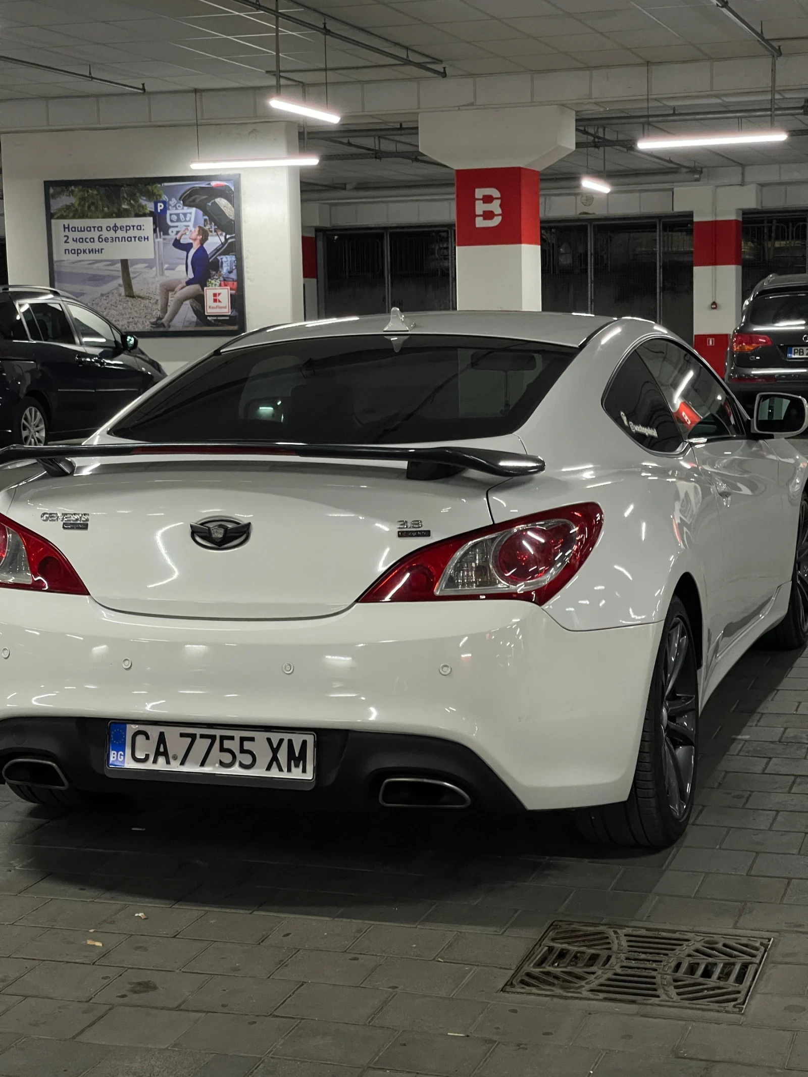 Hyundai Genesis Coupe 3.8 R-Spec - изображение 5