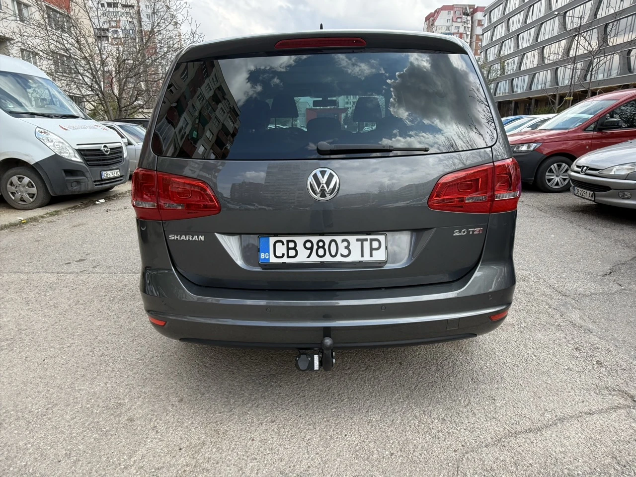 VW Sharan 2, 0 TSI 4Motion - изображение 6