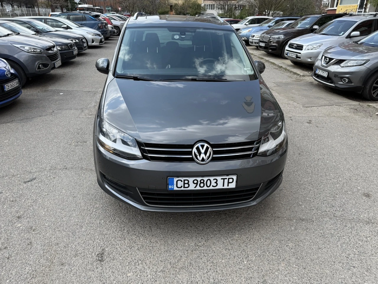 VW Sharan 2, 0 TSI 4Motion - изображение 2