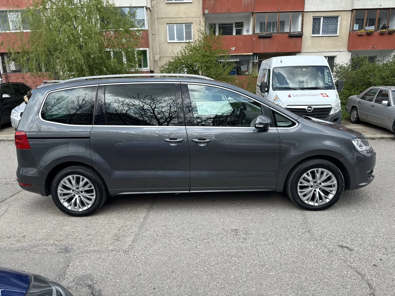 VW Sharan 2, 0 TSI 4Motion - изображение 4