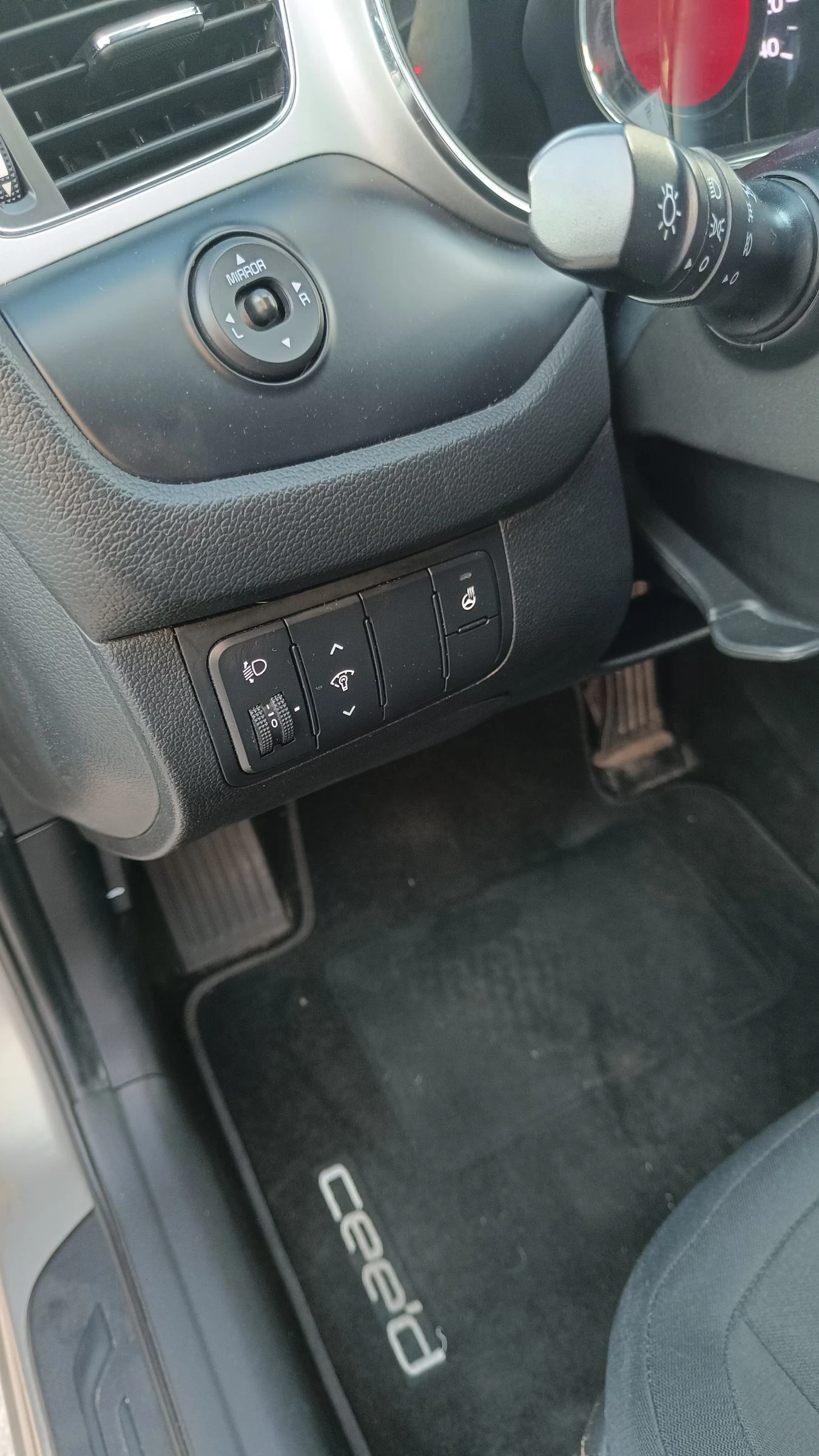 Kia Ceed 1.4-100кс - изображение 7