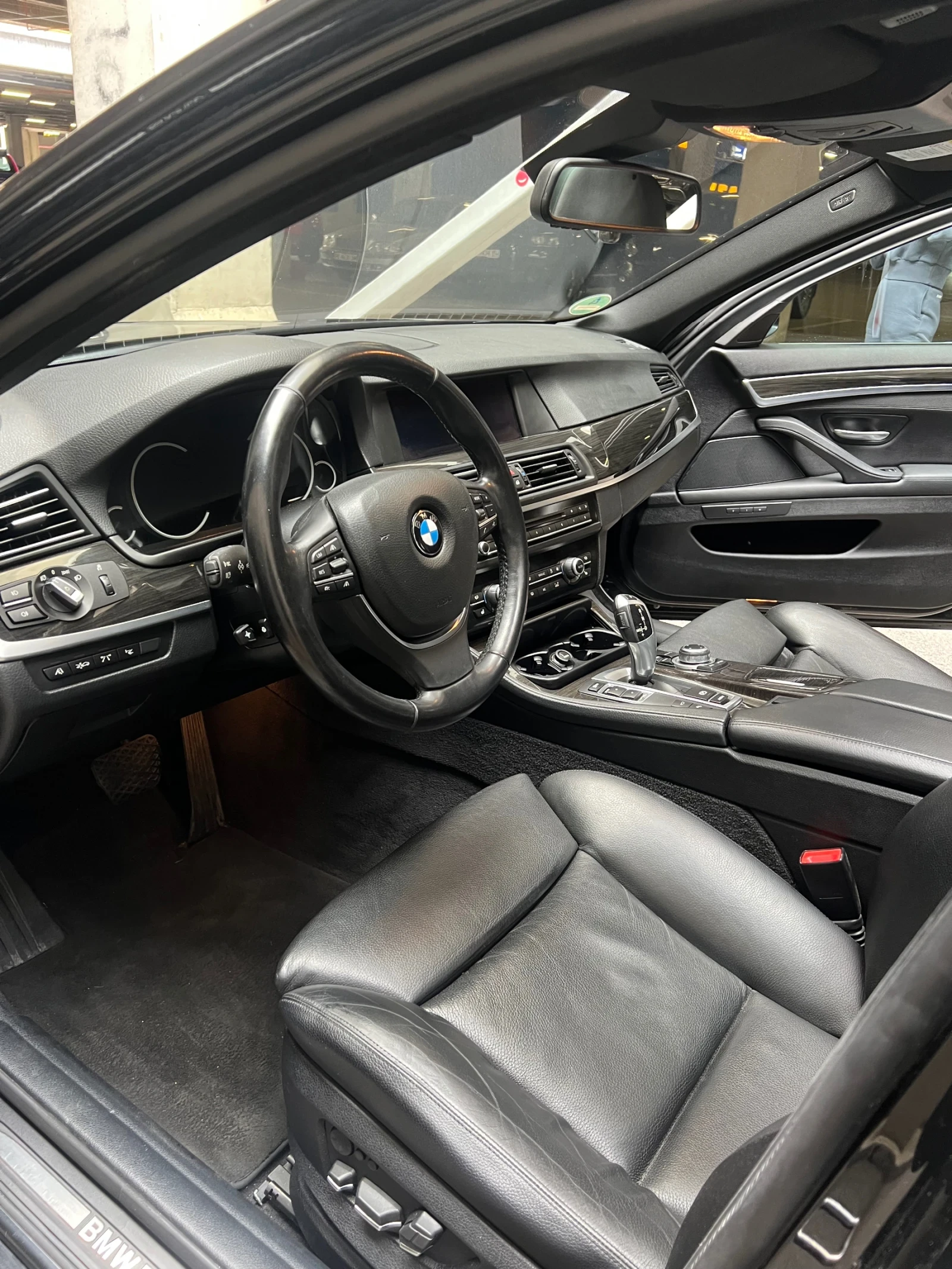 BMW 530 M PERFORMANCE  - изображение 6