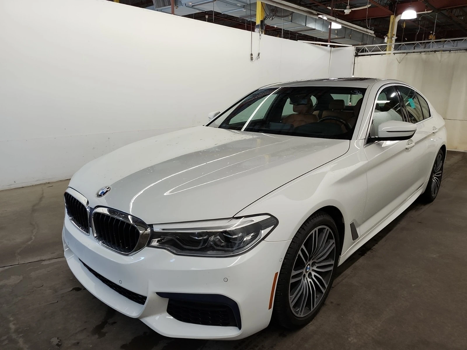 BMW 540 xDrive * ЦЕНА ДО БЪЛГАРИЯ * (CARFAX) - изображение 3