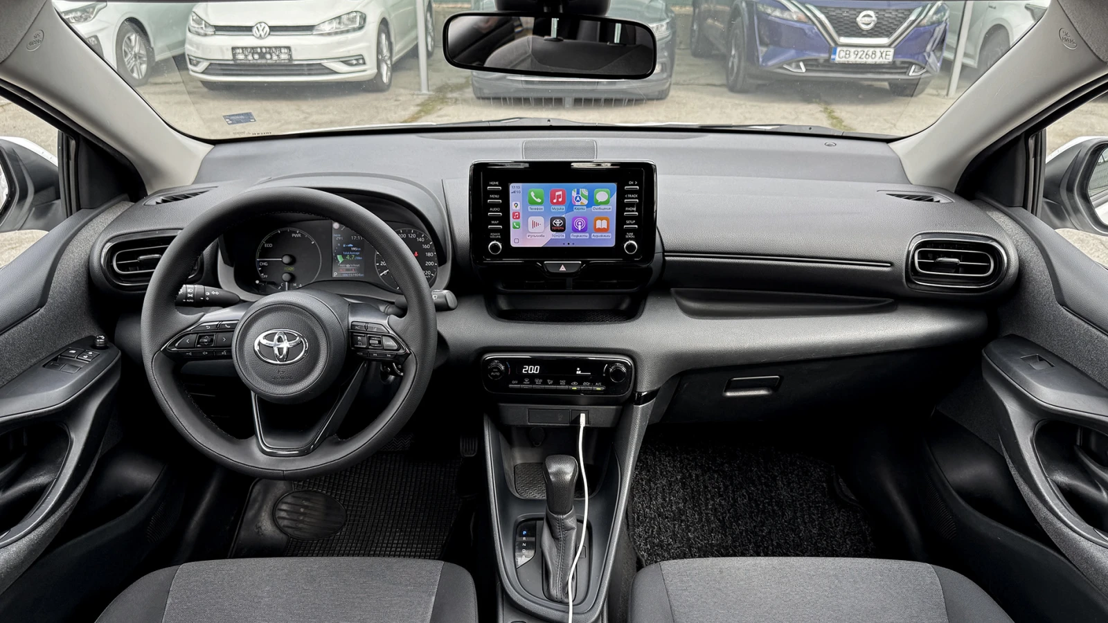 Toyota Yaris 1.5 Hybrid Гаранционен! - изображение 7