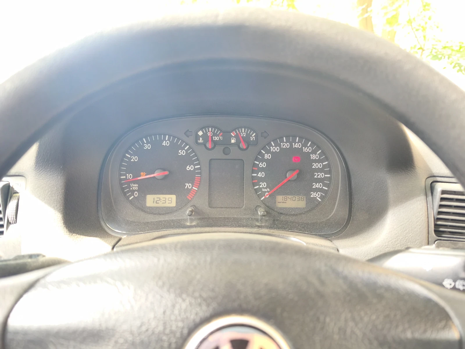 VW Golf 1.6i - изображение 10